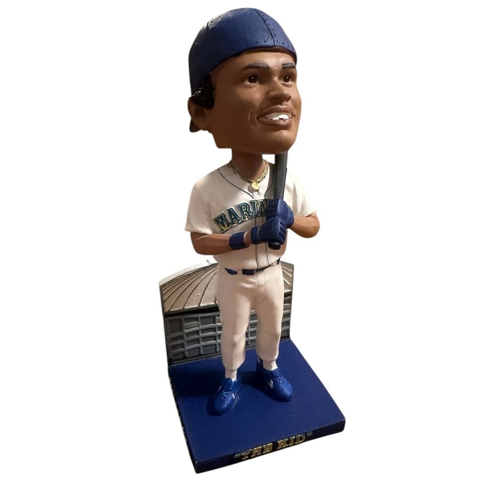 Vintage 2010 Seattle Mariners "The Kid" Ken Griffey Jr 24 Bobblehead Figurine